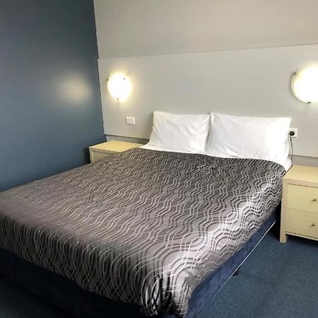 Flinders Motel Γουολόνγκογκ Εξωτερικό φωτογραφία