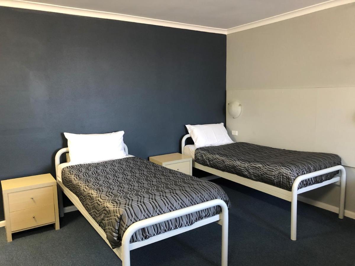 Flinders Motel Γουολόνγκογκ Εξωτερικό φωτογραφία